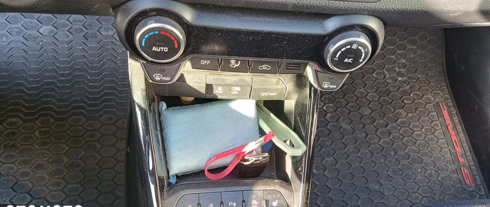 Kia Stonic cena 67500 przebieg: 31601, rok produkcji 2019 z Radom małe 56
